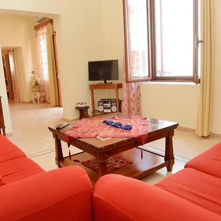 Villa Classical Archontiko D&m